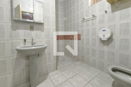 Banheiro da Suíte de casa à venda com 3 quartos, 349m² em Jardim Santa Eudoxia, Campinas