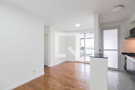 Sala/Cozinha de apartamento para alugar com 2 quartos, 68m² em Santo Amaro, São Paulo