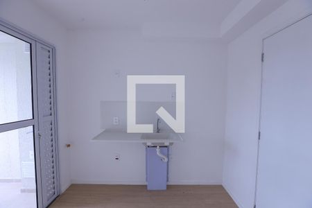 Sala/Cozinha de apartamento para alugar com 1 quarto, 29m² em Jardim Jaragua (sao Domingos), São Paulo