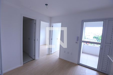 Sala/Cozinha de apartamento para alugar com 1 quarto, 29m² em Jardim Jaragua (sao Domingos), São Paulo