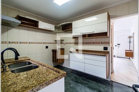 Cozinha de casa de condomínio para alugar com 2 quartos, 70m² em Jardim Amaralina, São Paulo