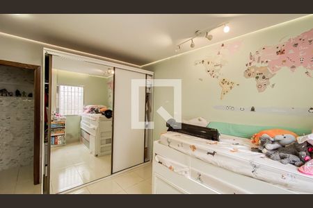 Quarto 2 de casa à venda com 3 quartos, 1922m² em Vila Sao Geraldo, São Paulo