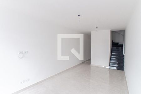 Sala de casa à venda com 3 quartos, 110m² em Vila Ede, São Paulo