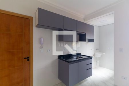 Cozinha de apartamento para alugar com 2 quartos, 41m² em Vila Paulo Silas, São Paulo