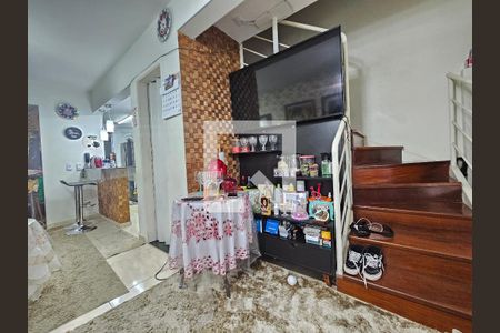 Sala de casa de condomínio à venda com 3 quartos, 127m² em Jardim São Luís, São Paulo