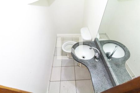 Lavabo 2 de casa de condomínio para alugar com 2 quartos, 90m² em Vila Aricanduva, São Paulo