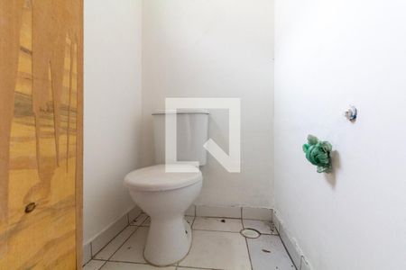 Lavabo 1 de casa de condomínio para alugar com 2 quartos, 90m² em Vila Aricanduva, São Paulo