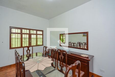 Casa à venda com 3 quartos, 240m² em Jardim Ubirajara, São Paulo