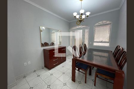 Sala de casa para alugar com 3 quartos, 200m² em Conjunto Residencial Butanta, São Paulo
