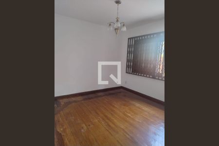 Quarto 2 de casa para alugar com 3 quartos, 191m² em Jardim São Pedro, Porto Alegre