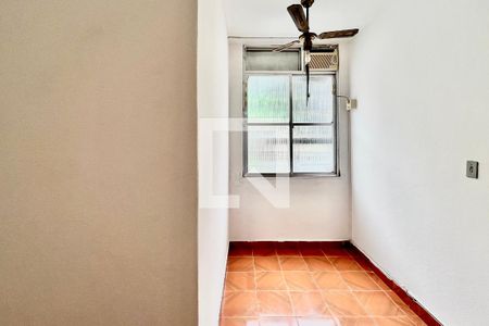 Quarto de kitnet/studio à venda com 1 quarto, 21m² em Copacabana, Rio de Janeiro