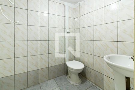 Banheiro de casa para alugar com 1 quarto, 30m² em Lapa, São Paulo