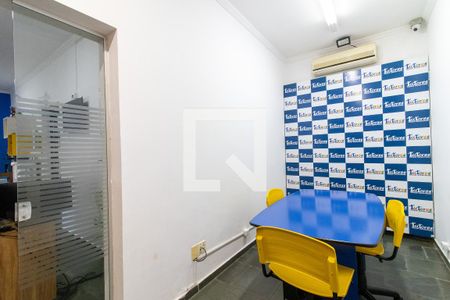 Casa para alugar com 5 quartos, 200m² em Jardim Guanabara, Campinas