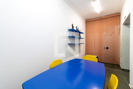 Casa para alugar com 5 quartos, 200m² em Jardim Guanabara, Campinas