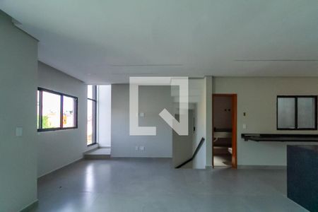 Sala de casa para alugar com 3 quartos, 156m² em Vila Dusi, São Bernardo do Campo
