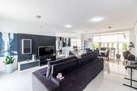 Sala de casa de condomínio à venda com 4 quartos, 320m² em Parque Sinai, Santana de Parnaíba