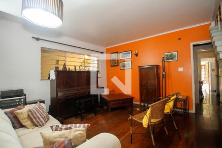Sala de Estar de casa à venda com 5 quartos, 250m² em Pinheiros, São Paulo