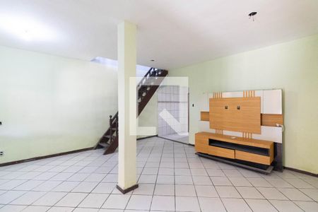 Sala de casa para alugar com 3 quartos, 225m² em Campo Grande, Rio de Janeiro