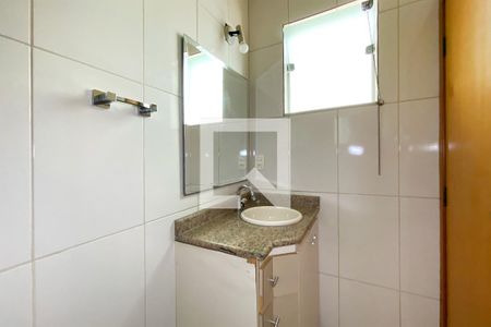 Banheiro da Suíte 1 de casa para alugar com 4 quartos, 176m² em Santa Rosa, Belo Horizonte