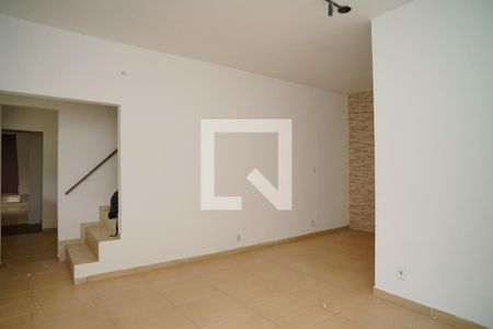 Sala de casa para alugar com 4 quartos, 180m² em Itaipuaçu, Maricá
