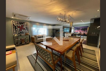 Sala de Jantar de casa à venda com 3 quartos, 308m² em Cidade São Francisco, São Paulo