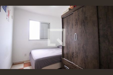 Quarto 1 de apartamento para alugar com 3 quartos, 60m² em Vila Bela, São Paulo