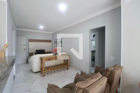 Sala de apartamento para alugar com 2 quartos, 75m² em Morro do Maluf, Guarujá