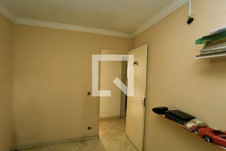 quarto 1 de apartamento à venda com 2 quartos, 57m² em Parque Pinheiros, Taboão da Serra