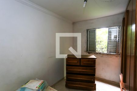 quarto 2 de apartamento à venda com 2 quartos, 57m² em Parque Pinheiros, Taboão da Serra