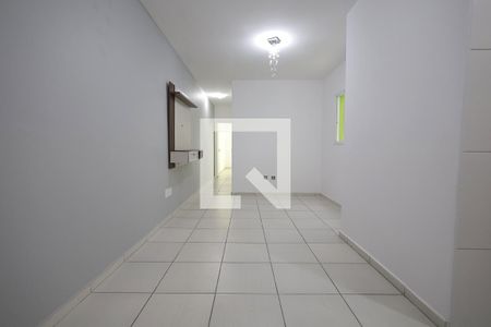 Sala de apartamento à venda com 2 quartos, 70m² em Vila Curuçá, Santo André