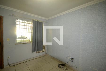 Sala de casa para alugar com 2 quartos, 67m² em Comendador Soares, Nova Iguaçu