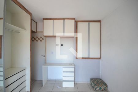 Quarto 1 de casa para alugar com 2 quartos, 67m² em Comendador Soares, Nova Iguaçu