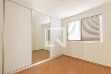 Quarto 3 de apartamento para alugar com 3 quartos, 85m² em Carlos Prates, Belo Horizonte