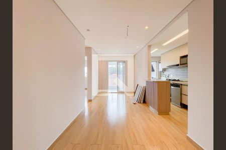 Sala de apartamento à venda com 2 quartos, 61m² em Rochdale, Osasco