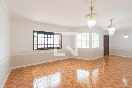 Casa à venda com 3 quartos, 400m² em Centro, Canoas