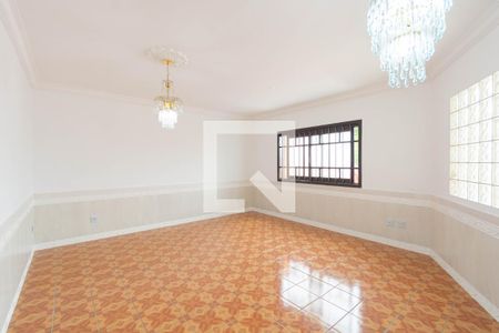 Casa à venda com 3 quartos, 400m² em Centro, Canoas