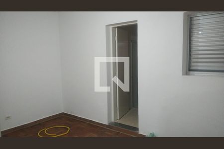 Sala de casa para alugar com 3 quartos, 100m² em Vila Bertioga, São Paulo