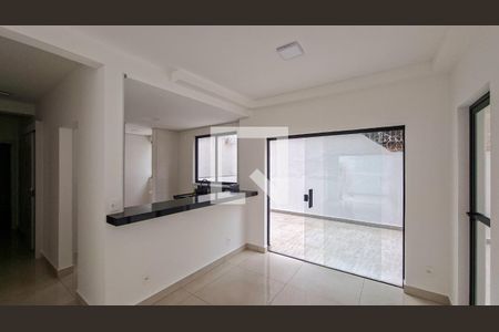Sala/Cozinha de apartamento para alugar com 3 quartos, 106m² em São Pedro, Belo Horizonte