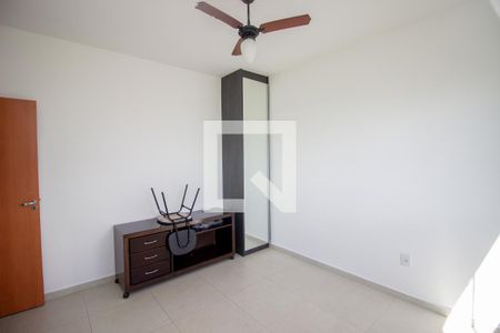 Quarto 1 de casa de condomínio para alugar com 2 quartos, 90m² em Chácara Cotia, Contagem