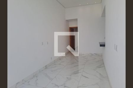 Casa à venda com 3 quartos, 180m² em Lundcéia, Lagoa Santa