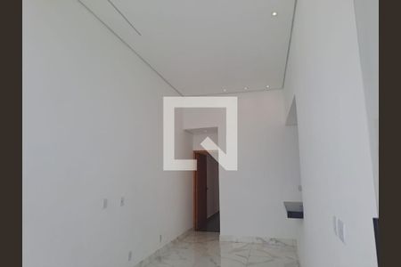 Casa à venda com 3 quartos, 180m² em Lundcéia, Lagoa Santa