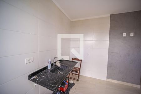 Cozinha de apartamento para alugar com 2 quartos, 40m² em Vila Londrina, São Paulo