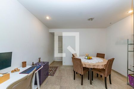 Sala de apartamento à venda com 2 quartos, 75m² em Coracao de Jesus, Belo Horizonte