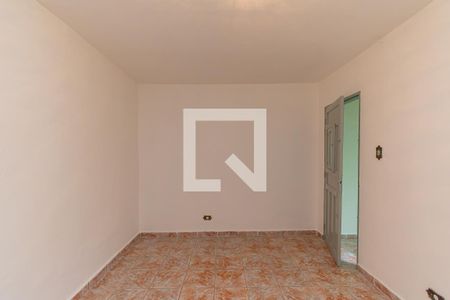 Sala/Quarto de casa para alugar com 1 quarto, 32m² em Capão do Embira, São Paulo