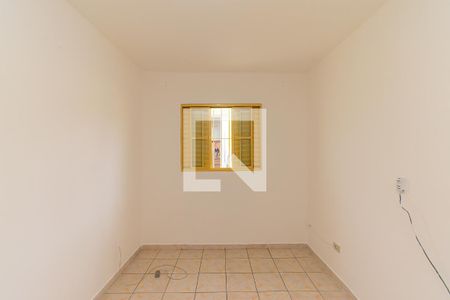 Quarto de casa para alugar com 2 quartos, 80m² em Capão do Embira, São Paulo