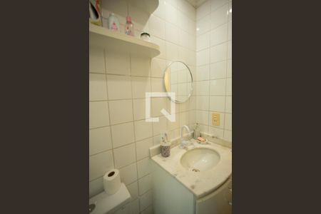 BANHEIRO de apartamento para alugar com 2 quartos, 50m² em Jd Alvorada, São Paulo