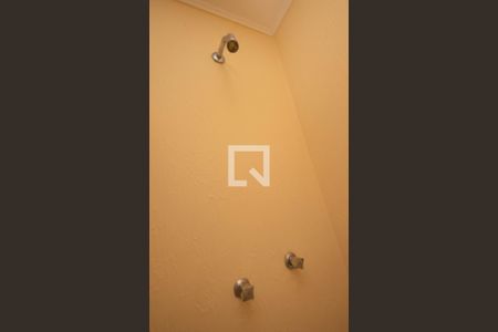 Banheiro de apartamento à venda com 1 quarto, 50m² em Jardim São Pedro, Porto Alegre