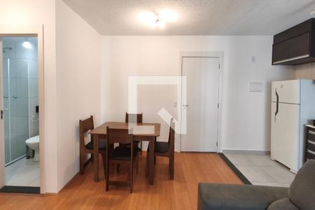 Sala de apartamento para alugar com 2 quartos, 44m² em Jardim Ipaussurama, Campinas