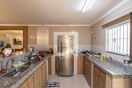 Sala e Cozinha de casa à venda com 4 quartos, 310m² em Jardim Santana, São Paulo