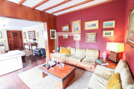 Sala de estar de casa à venda com 5 quartos, 420m² em Alto da Boa Vista, São Paulo